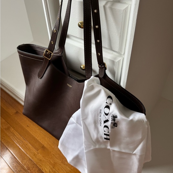 Coach Gramercy Tote - Picture 12 of 13